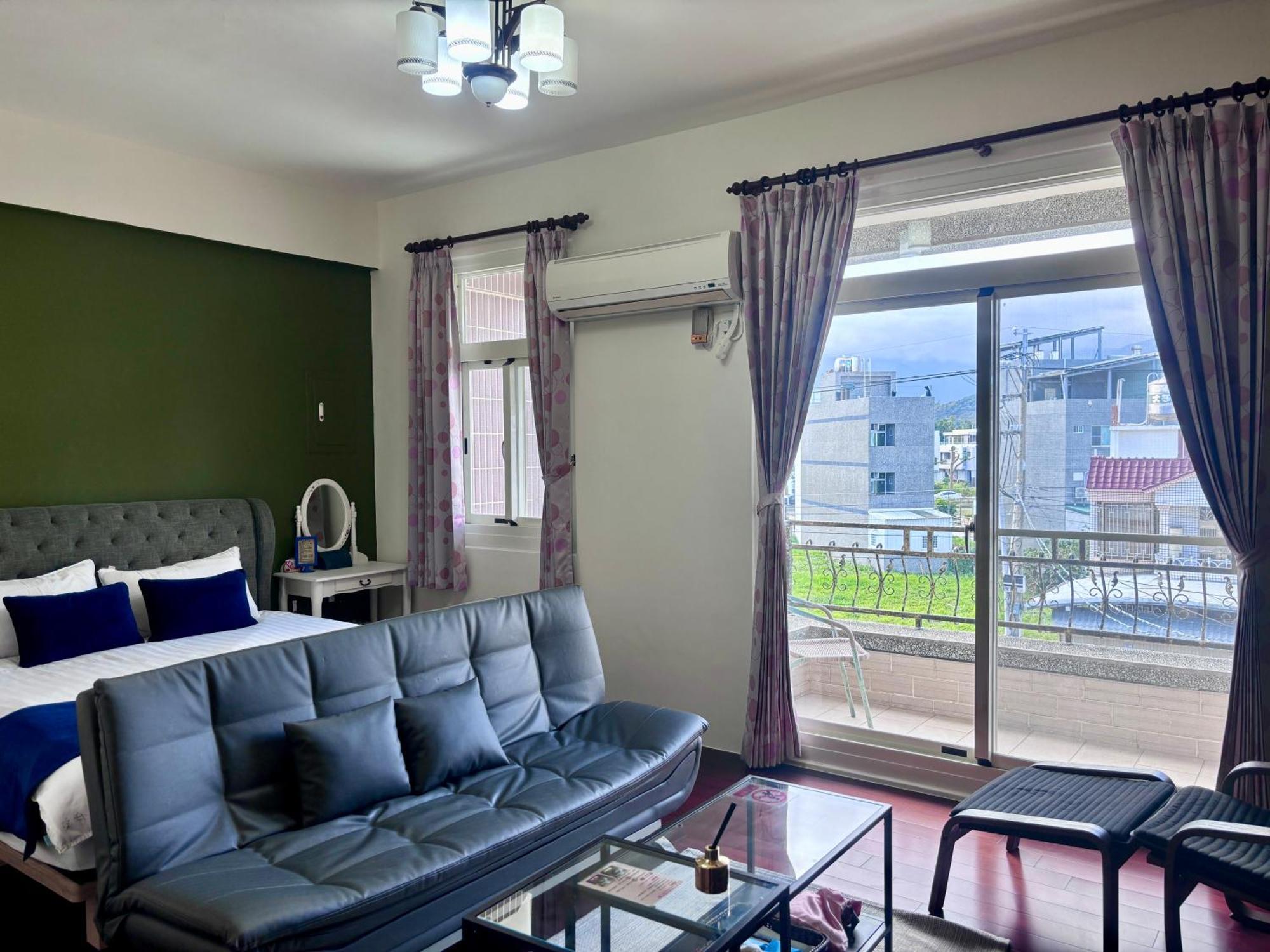 伊家民宿yi Home 志航路一段398號 Taitung Екстер'єр фото